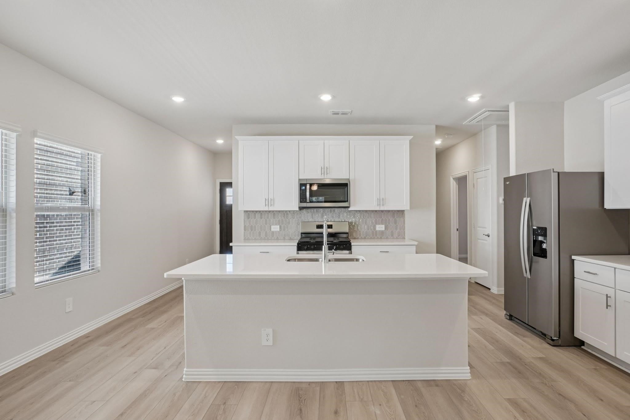 6001 Belchamp Drive – photo 2