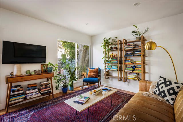 2304 West Avenue 31 – photo 4