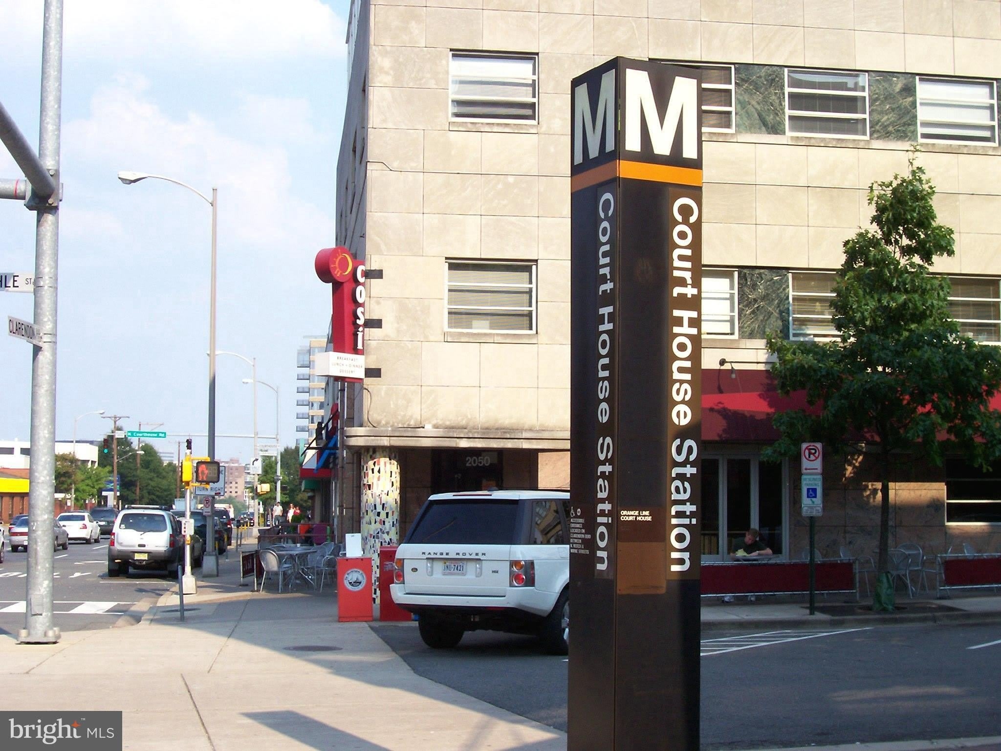 2030 N ADAMS Street – photo 1