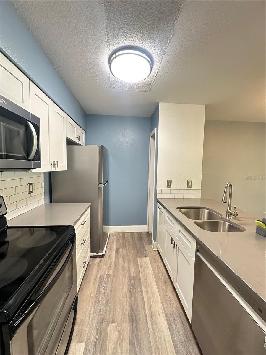 2235 FLUORSHIRE DR – photo 5