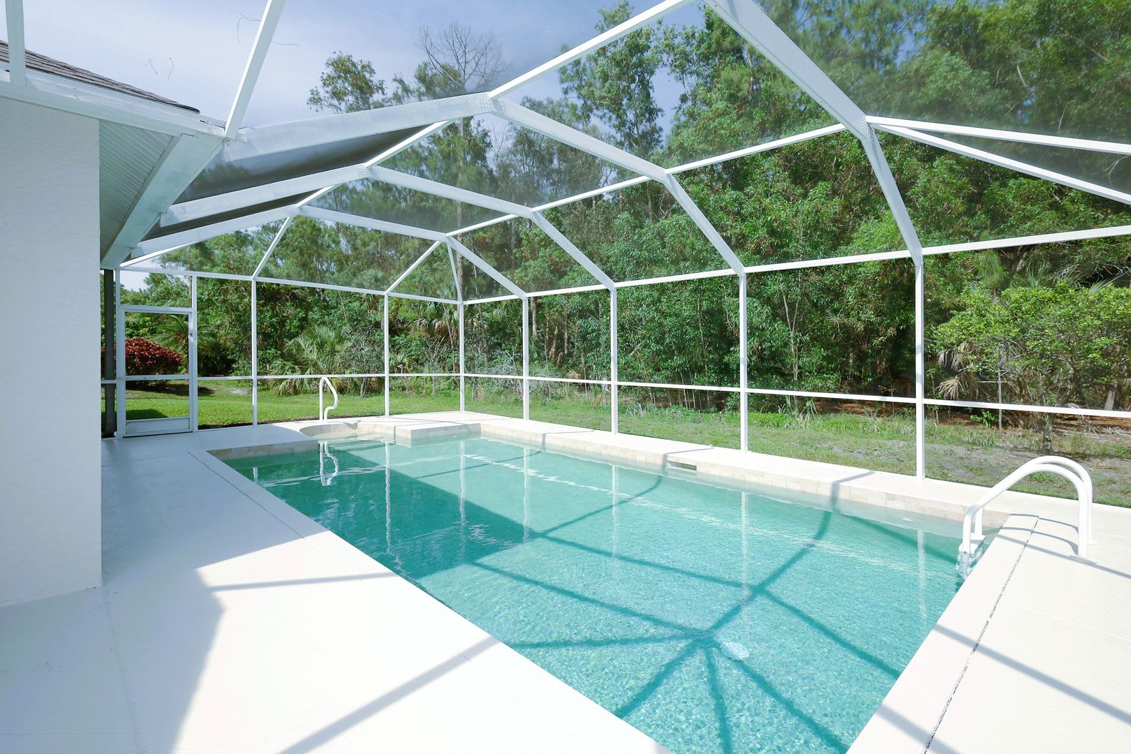 *** POOL HOME***NORTH NAPLES***FALCONS RIDGE***SF HOME***4 BEDS/2 BATHS*** – photo 3