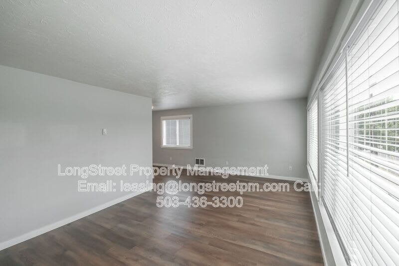 205 6th Ave SE – photo 4