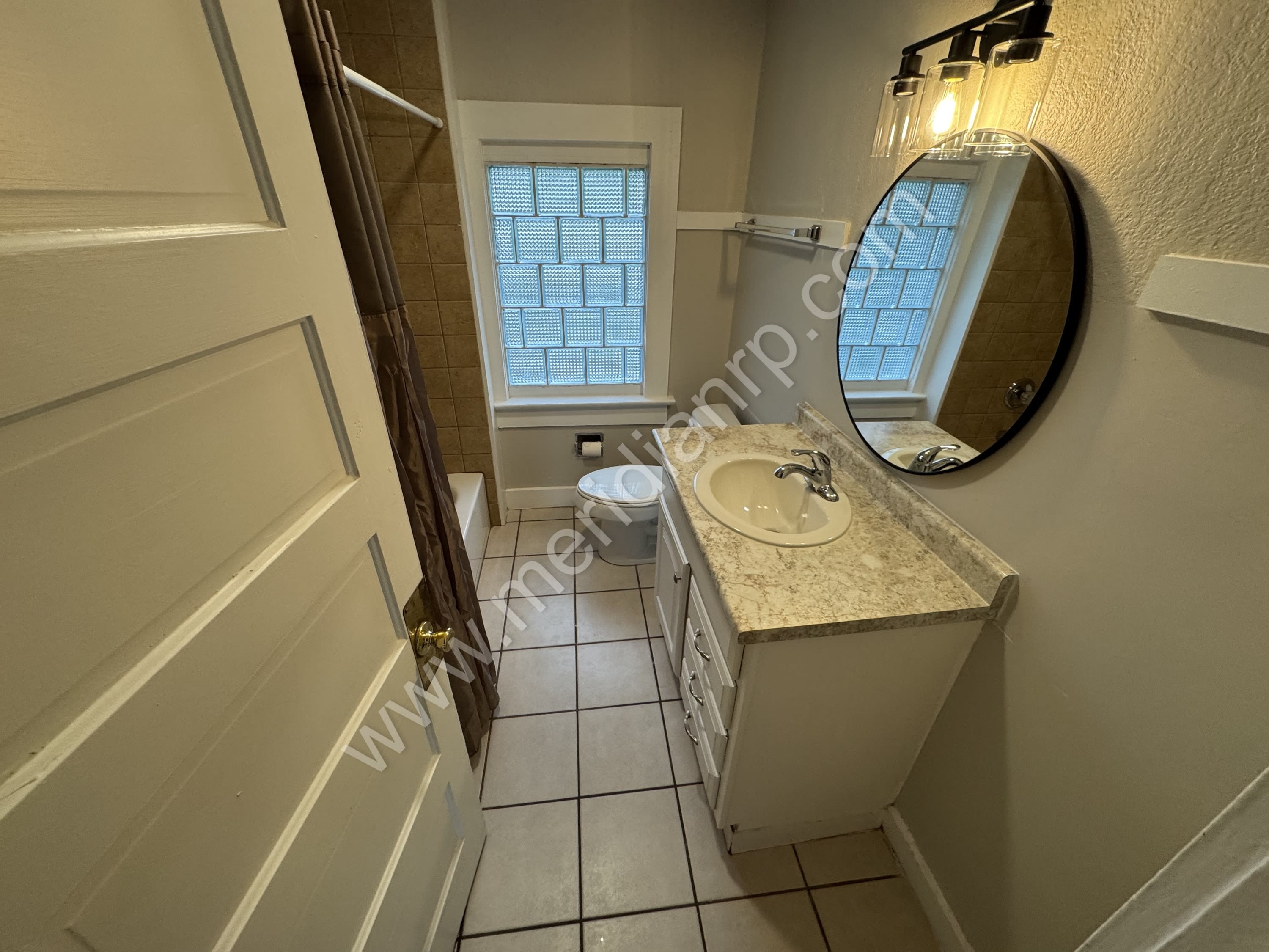 321 Kinsmoor Avenue – photo 5