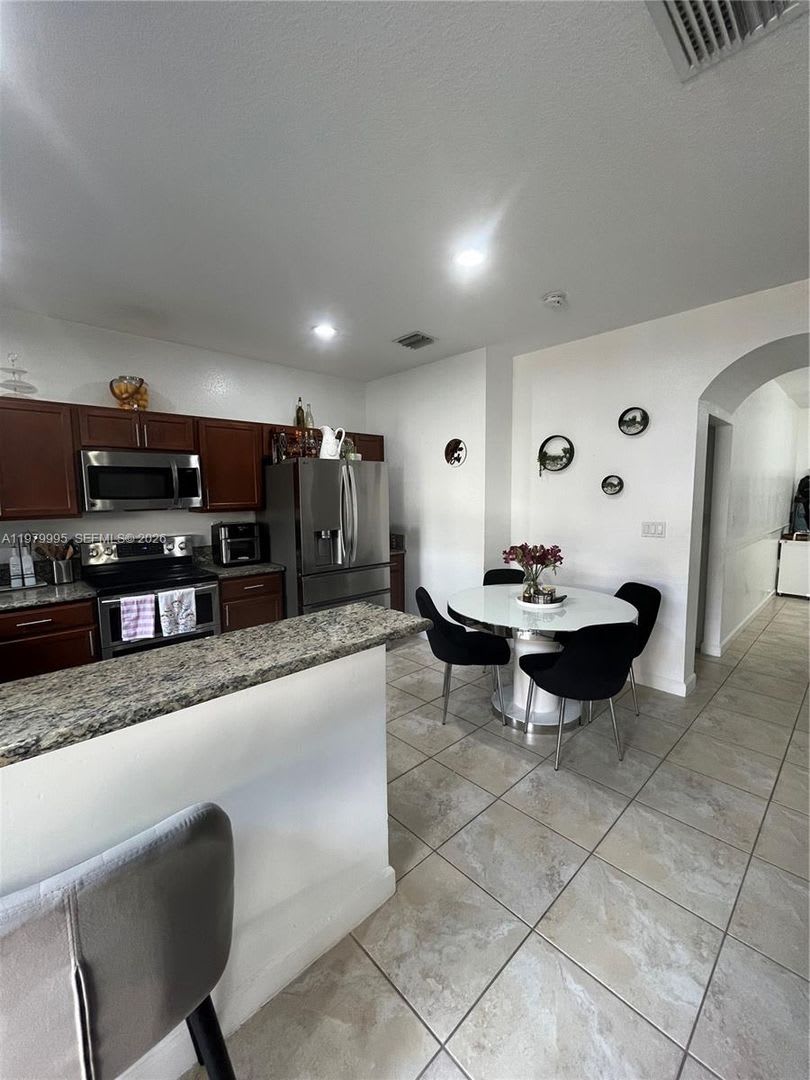 11271 SW 240th Street 11271, Homestead, FL 33032 – photo 1