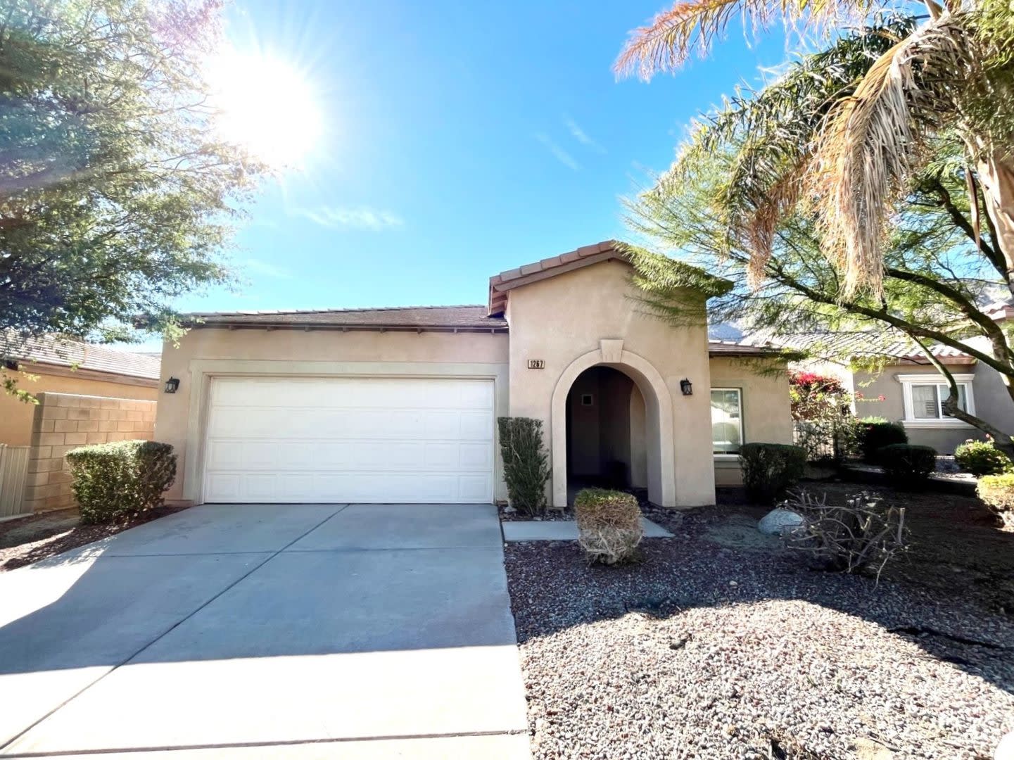 COMING SOON! BEAUTIFUL 3 BEDROOM 2 BATH PALM SPRINGS POOL HOME! – photo 2