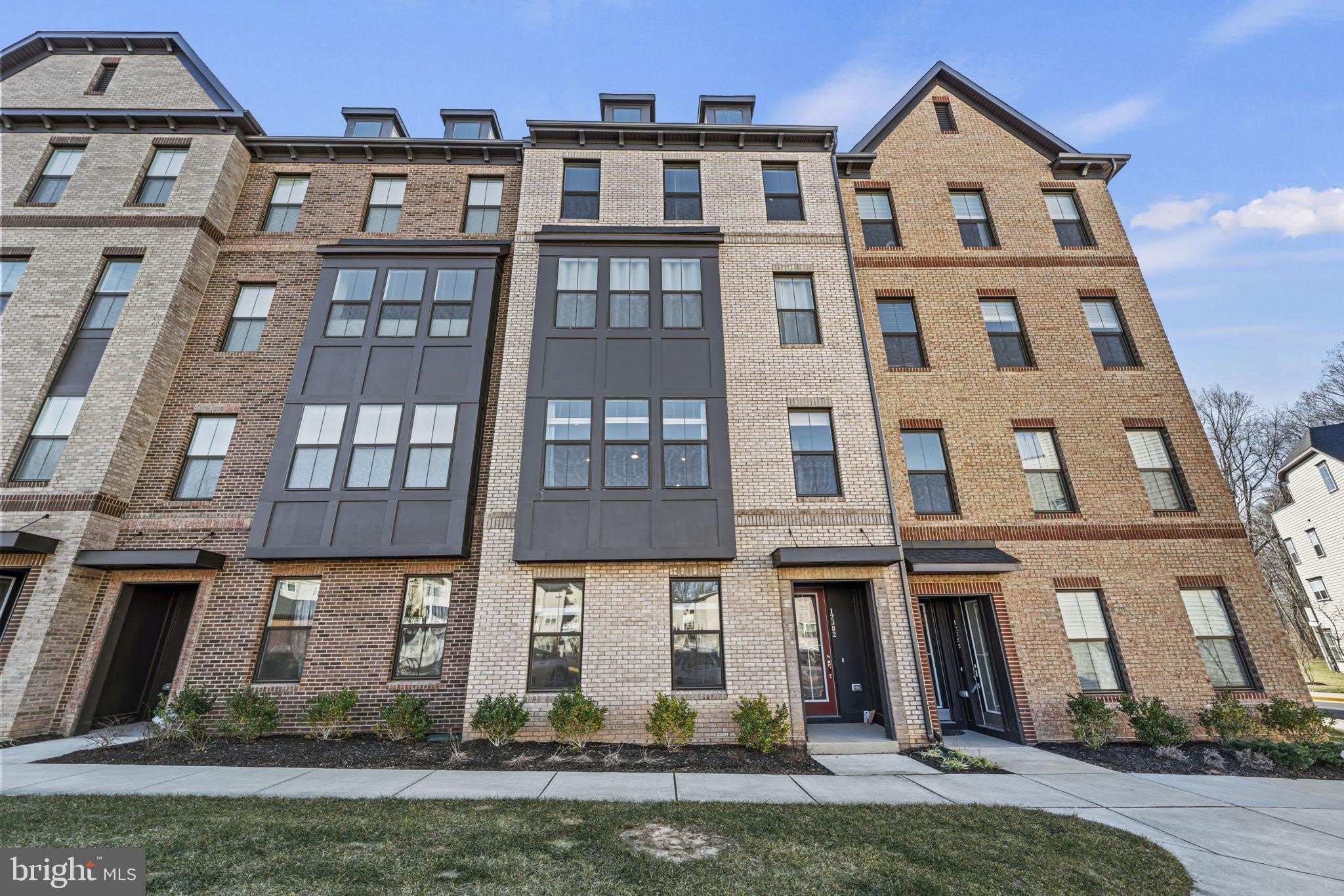 12384 AZURE Lane – photo 1