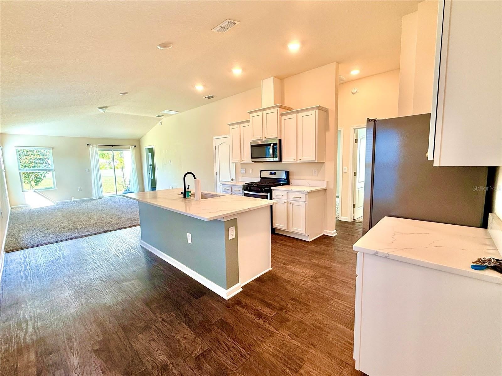 760 Grand Reserve Drive – photo 3