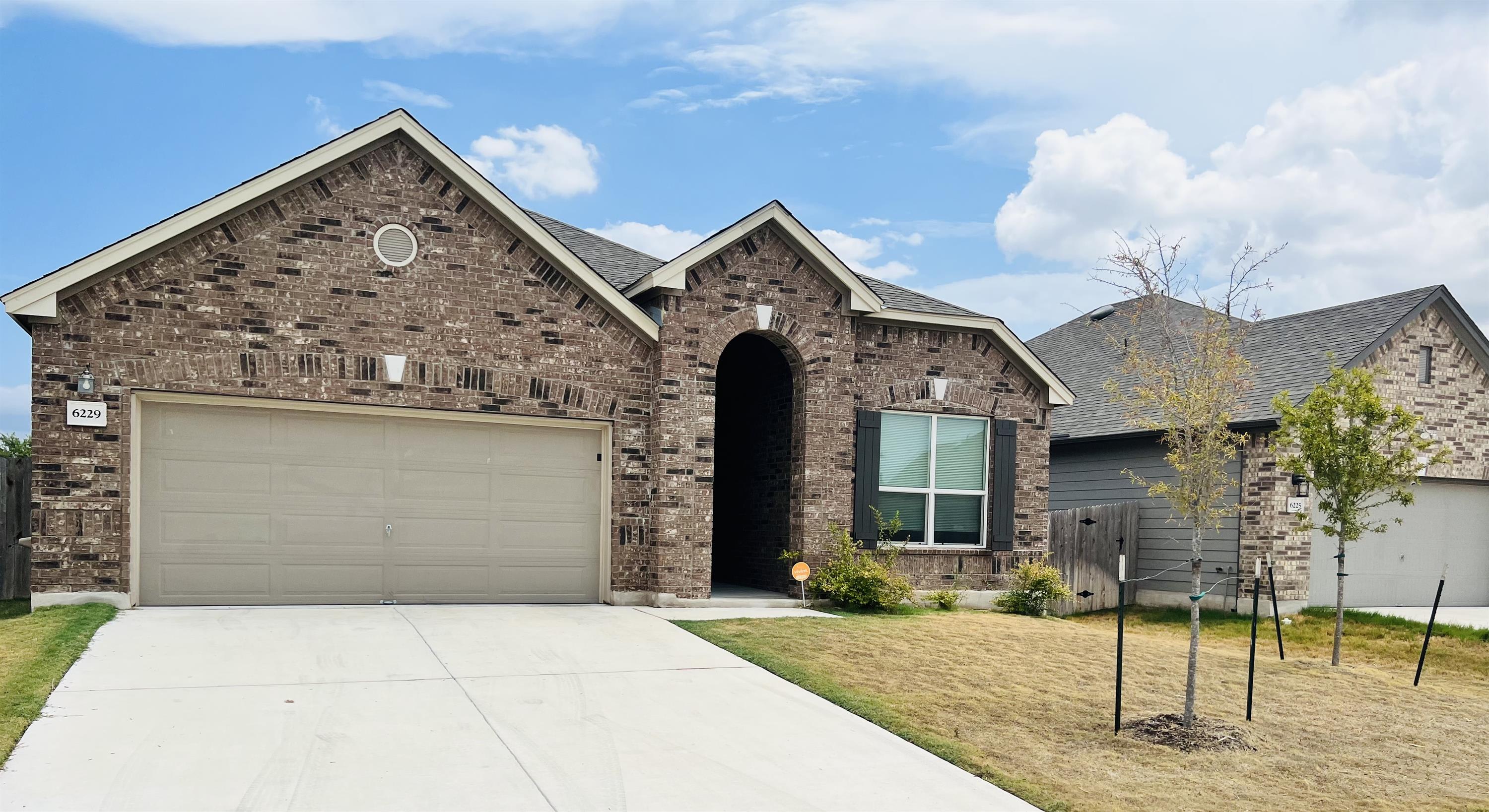 6229 Mantalcino Drive – photo 2