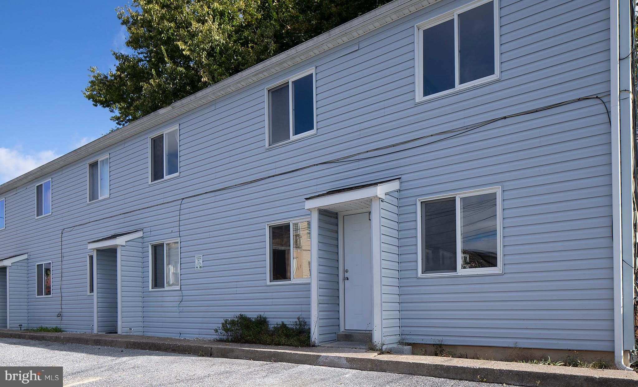 426 MARKET Street – photo 3