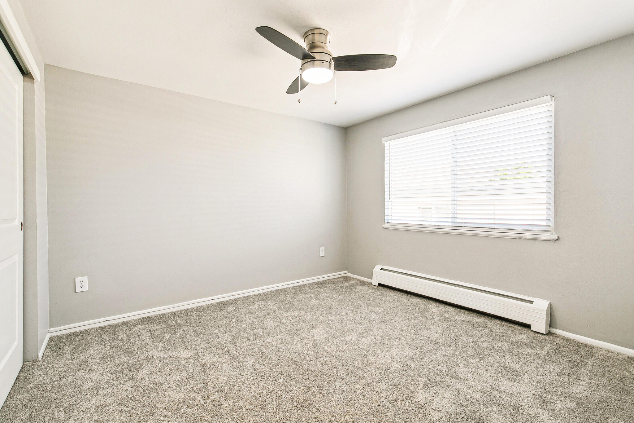 1445 Detroit Street – photo 4
