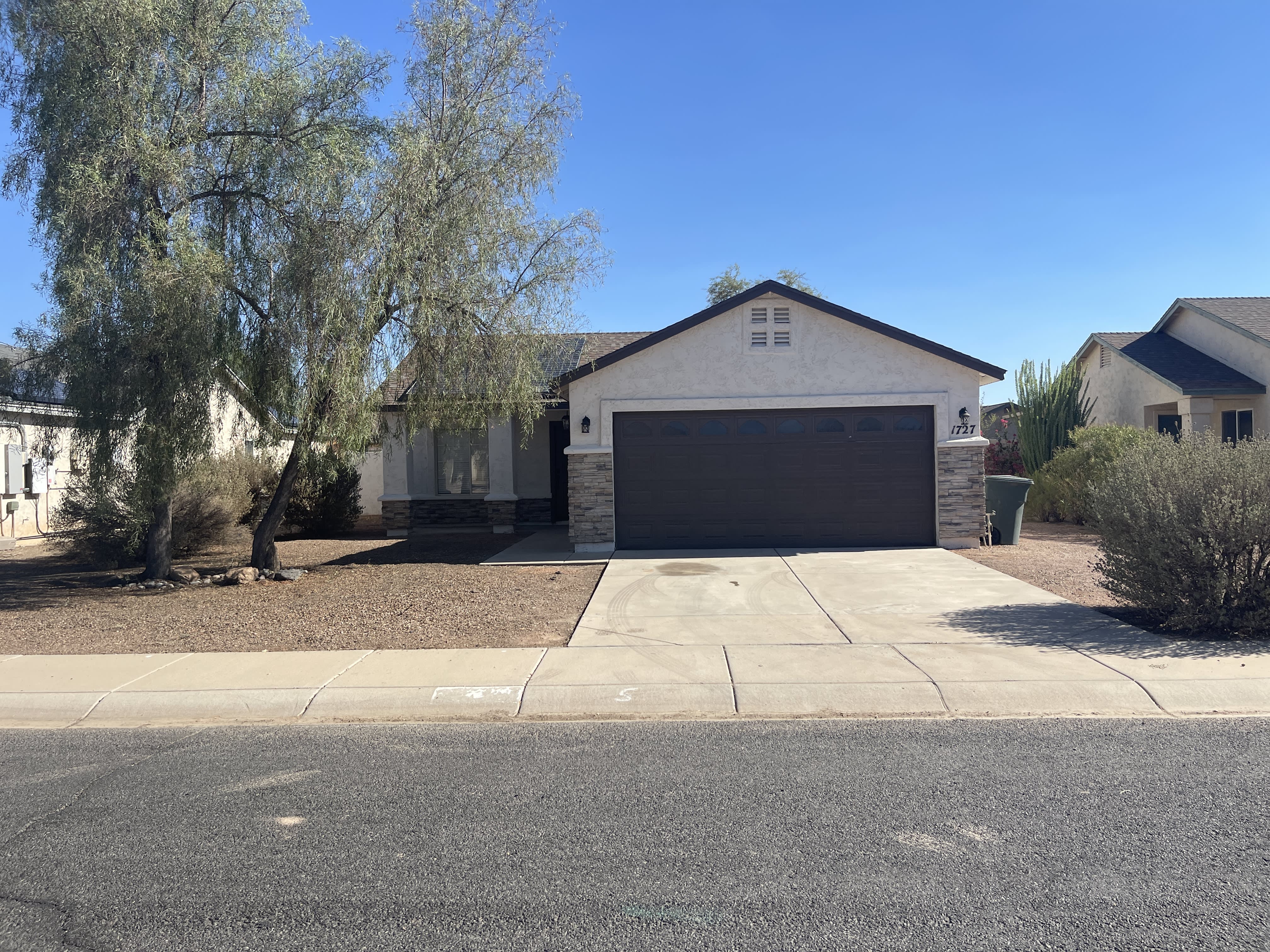 1727 E Birch St – photo 1