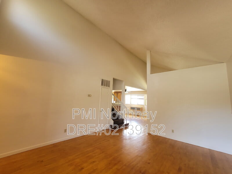 2443 Dawn Way – photo 4