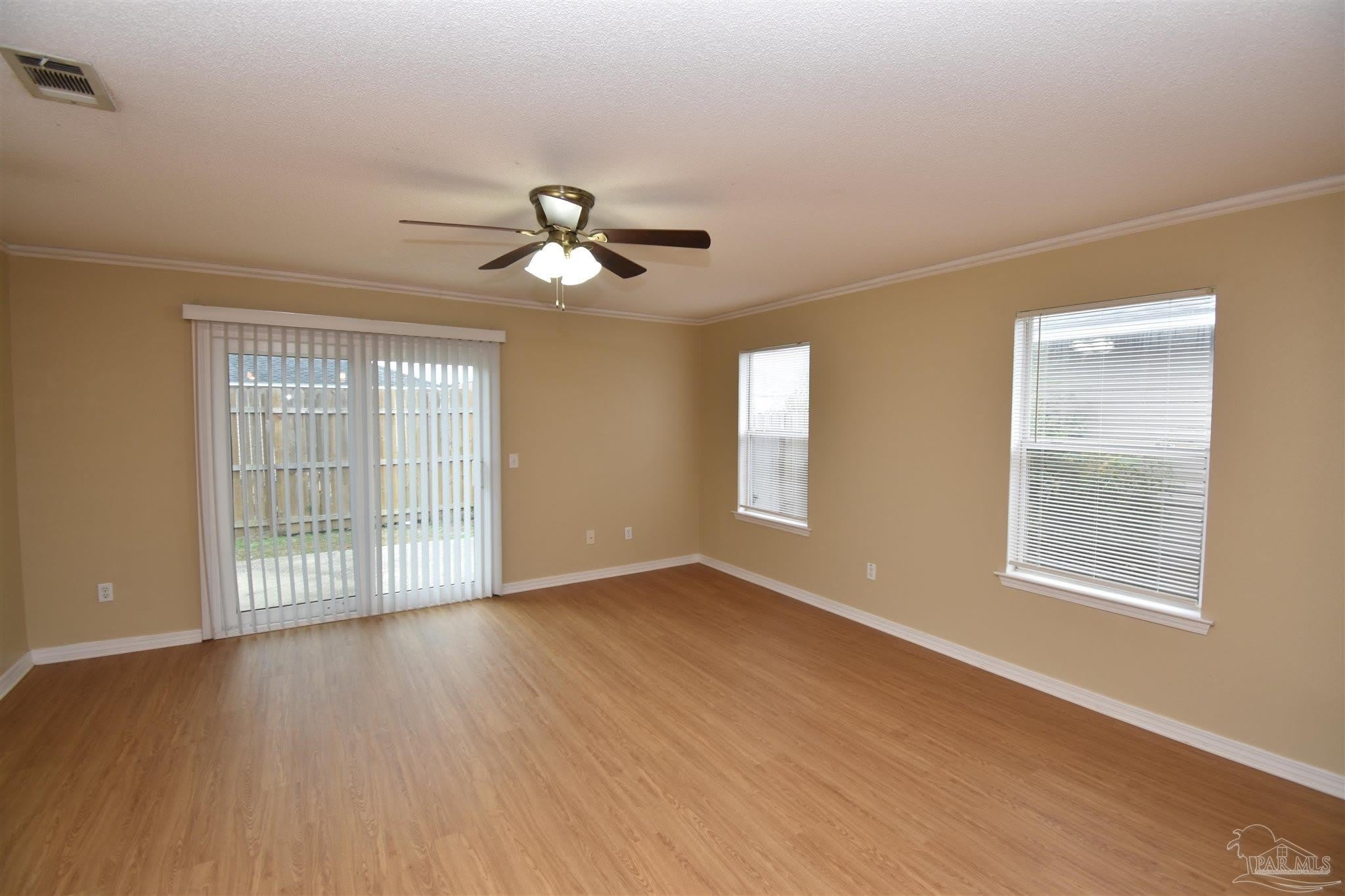 1064 Antigua Cir – photo 2