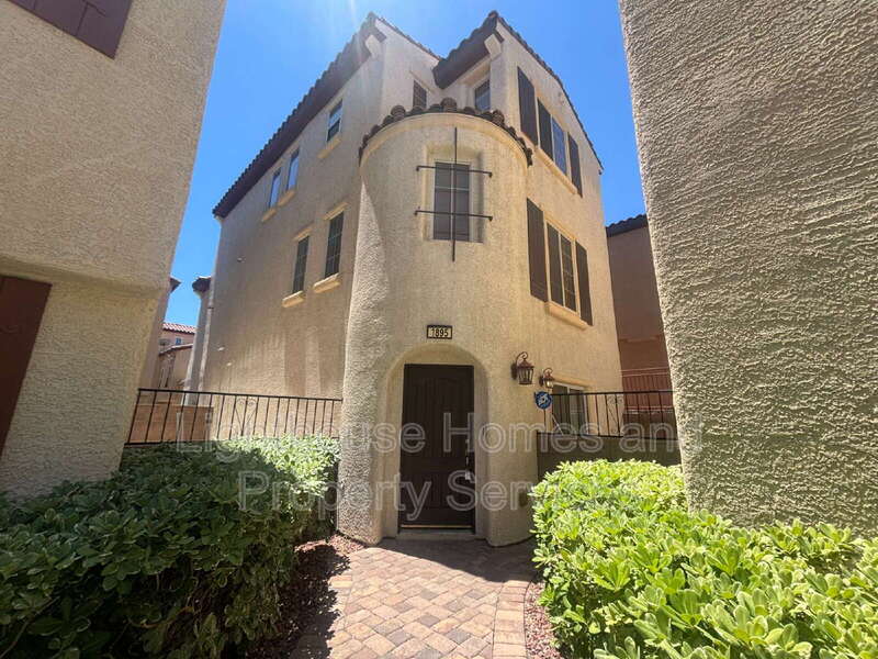 1895 Ardilea Street – photo 1