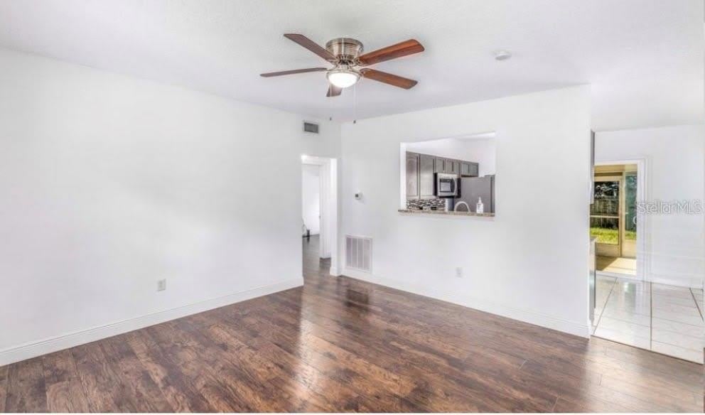 1625 QUEENSWAY Road – photo 2