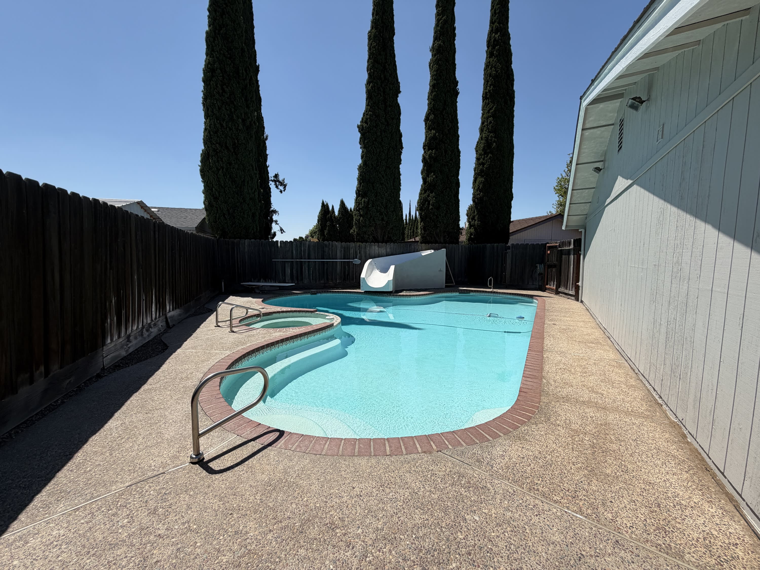 1120 Landreth Court – photo 3