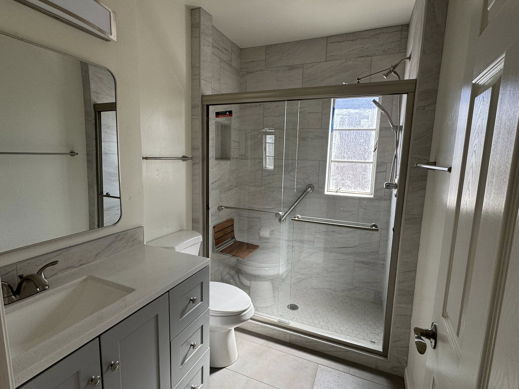 1731 East 9th Street – photo 5