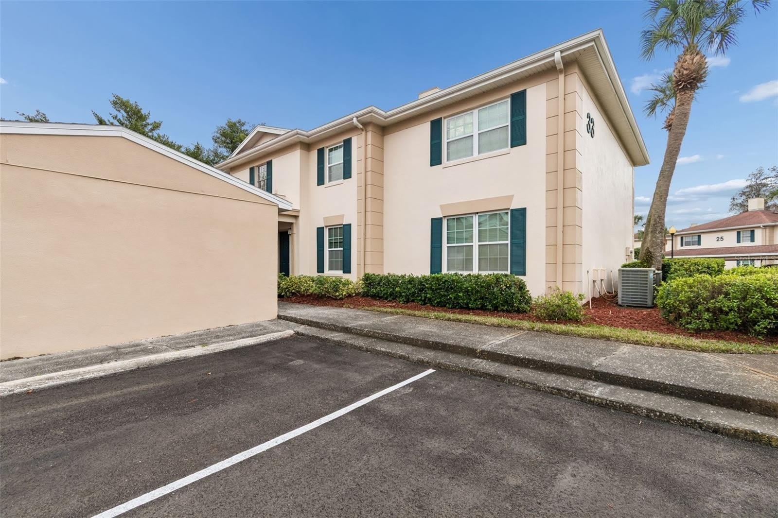 10375 CARROLLWOOD Lane – photo 4