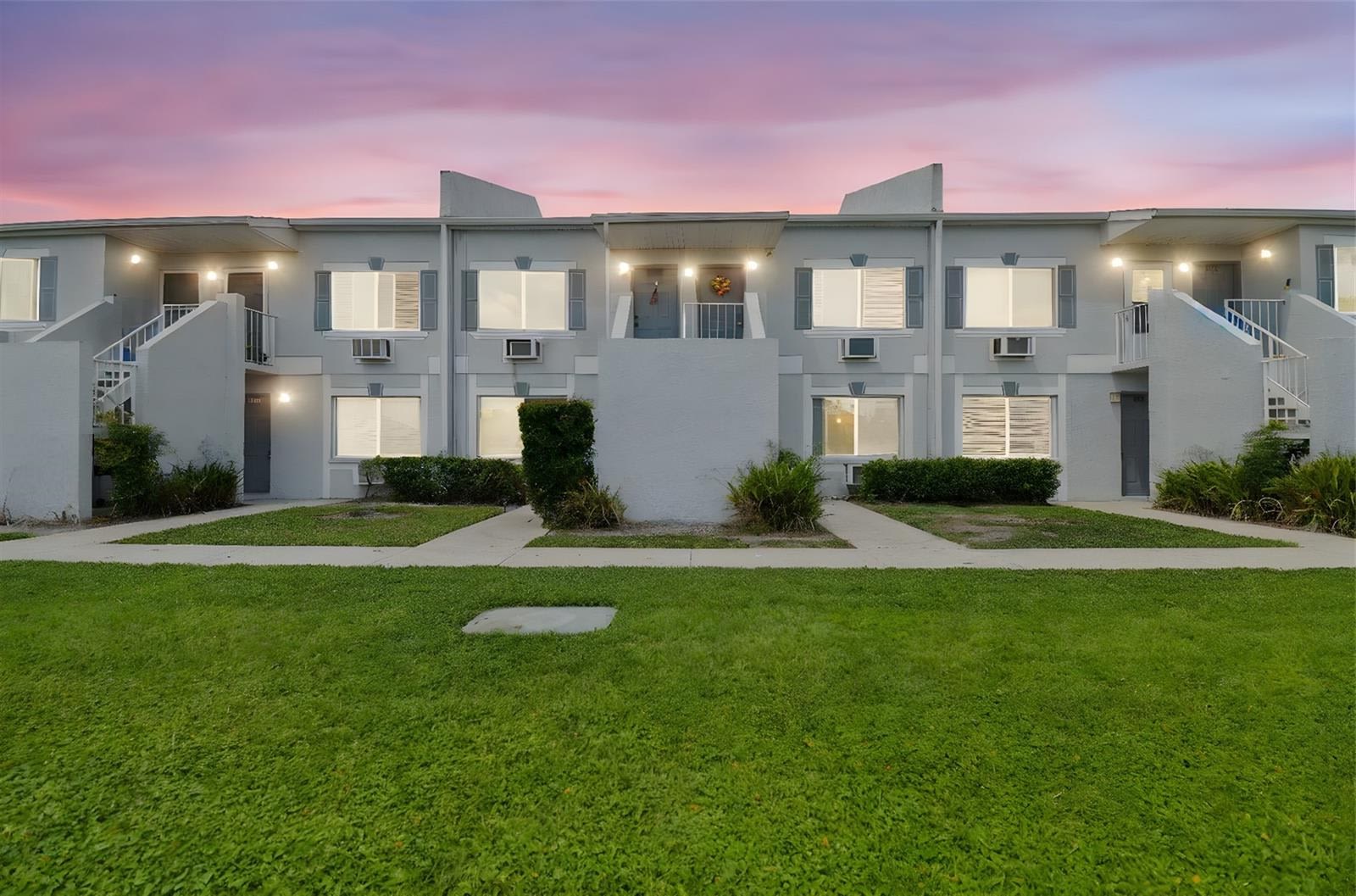 4127 Dolphin Drive – photo 3