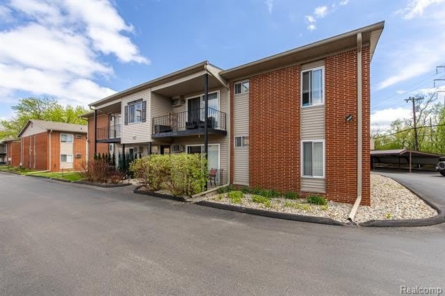4103 Benjamin Avenue – photo 1