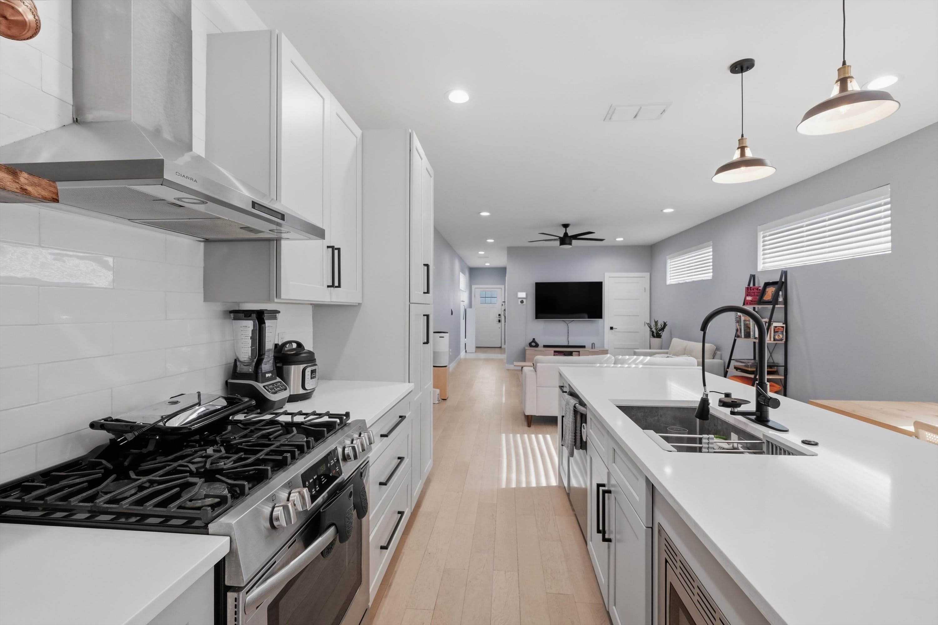 2107 Schley Avenue – photo 5