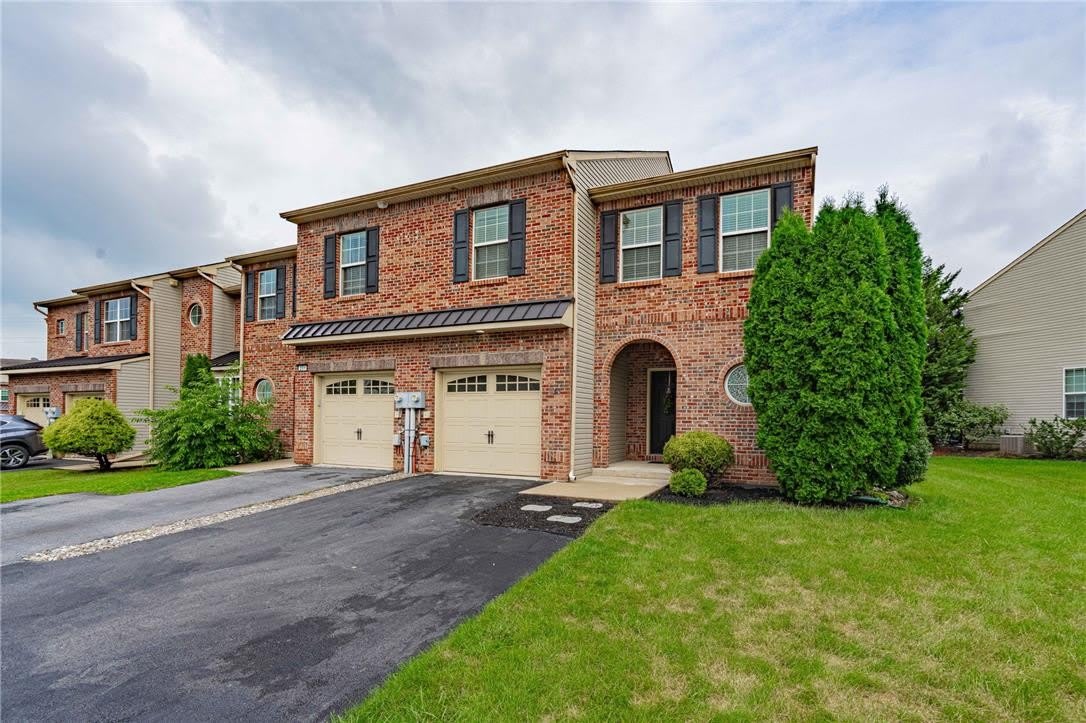 253 Milkweed Drive – photo 2
