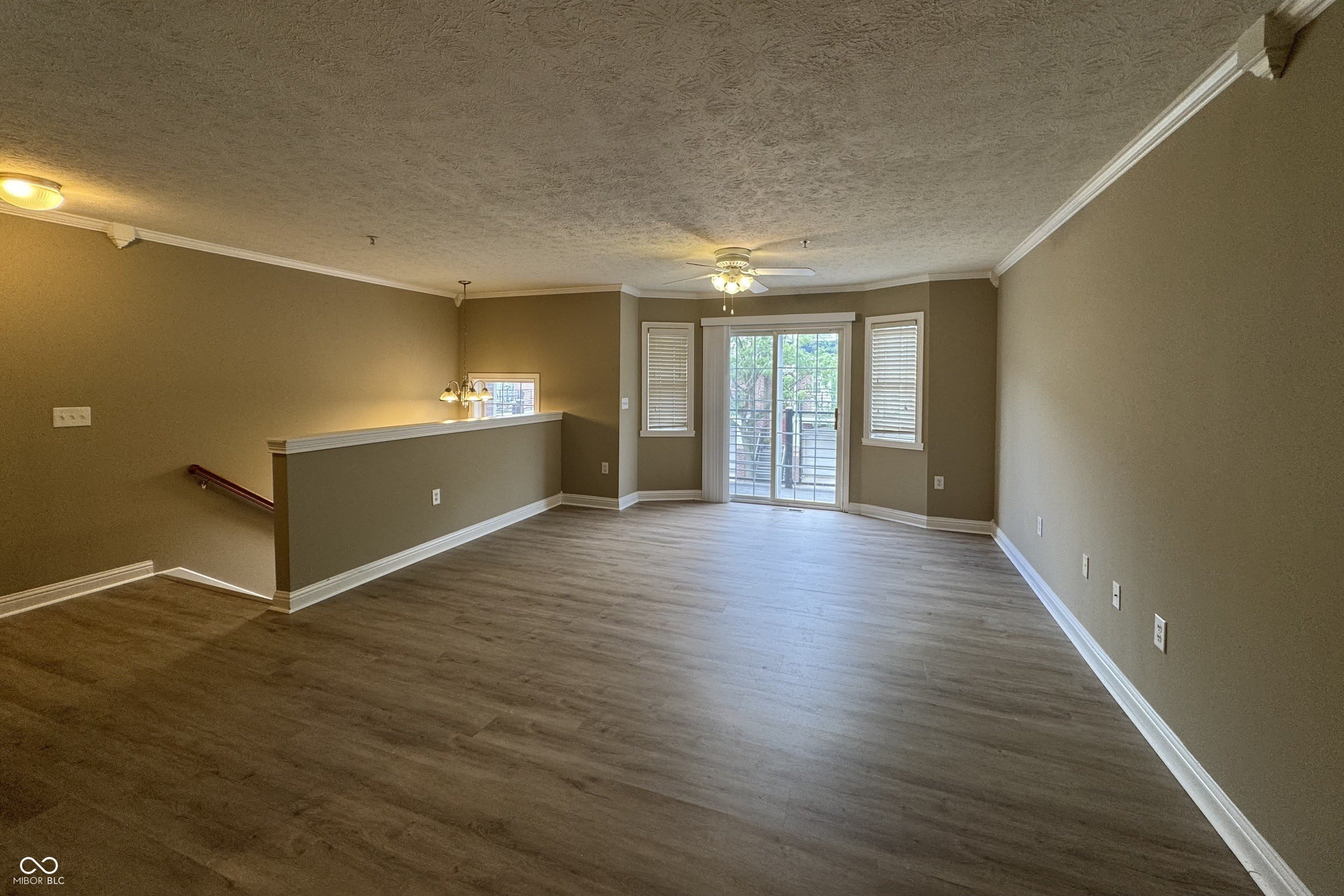 1475 Autumn Oak Street – photo 3