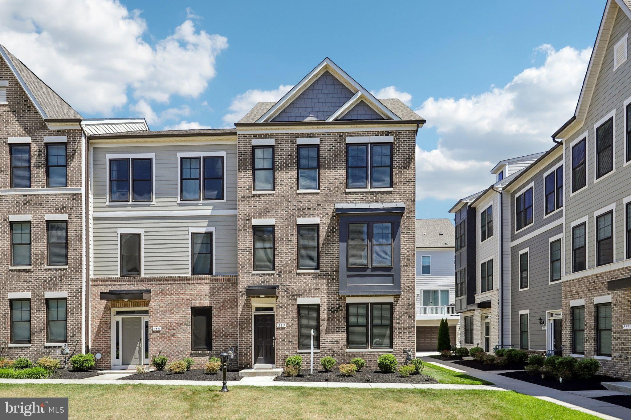 283 Willis Street – photo 2