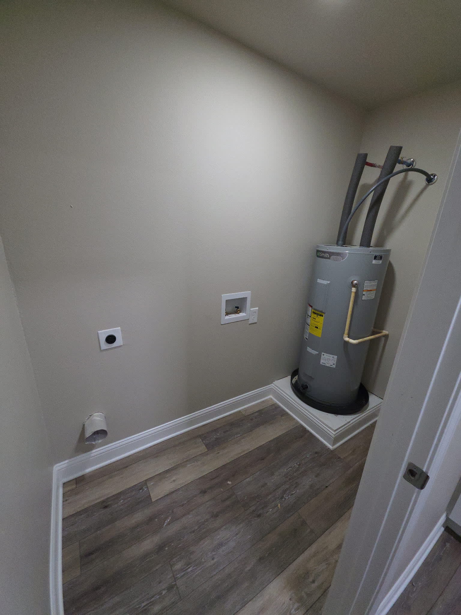 1512 Belwood St – photo 5