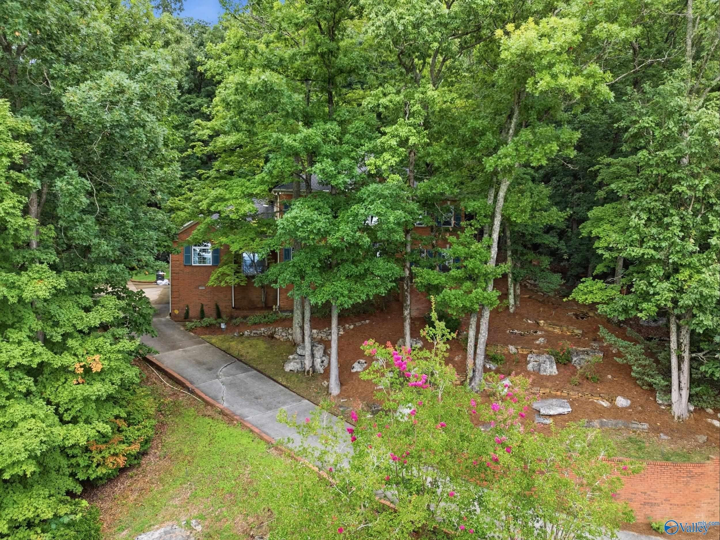 2276 Governors Bend Road Se – photo 3