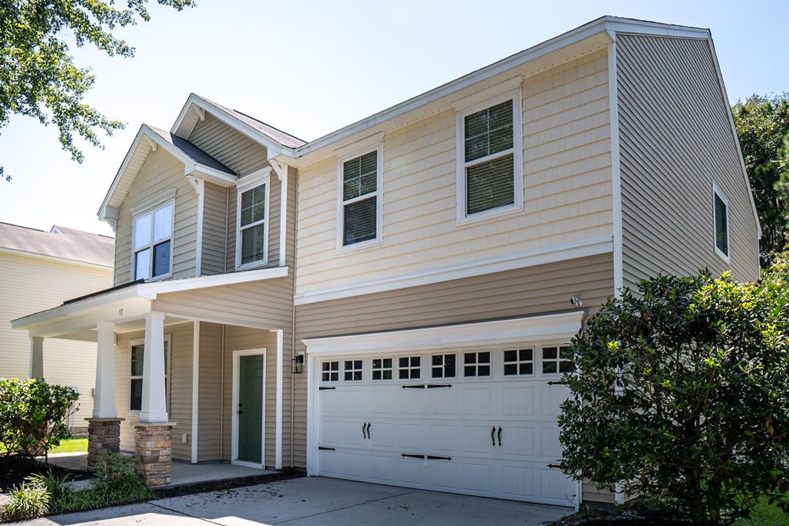 Beautiful Four Bedroom in Shadow Moss – photo 4