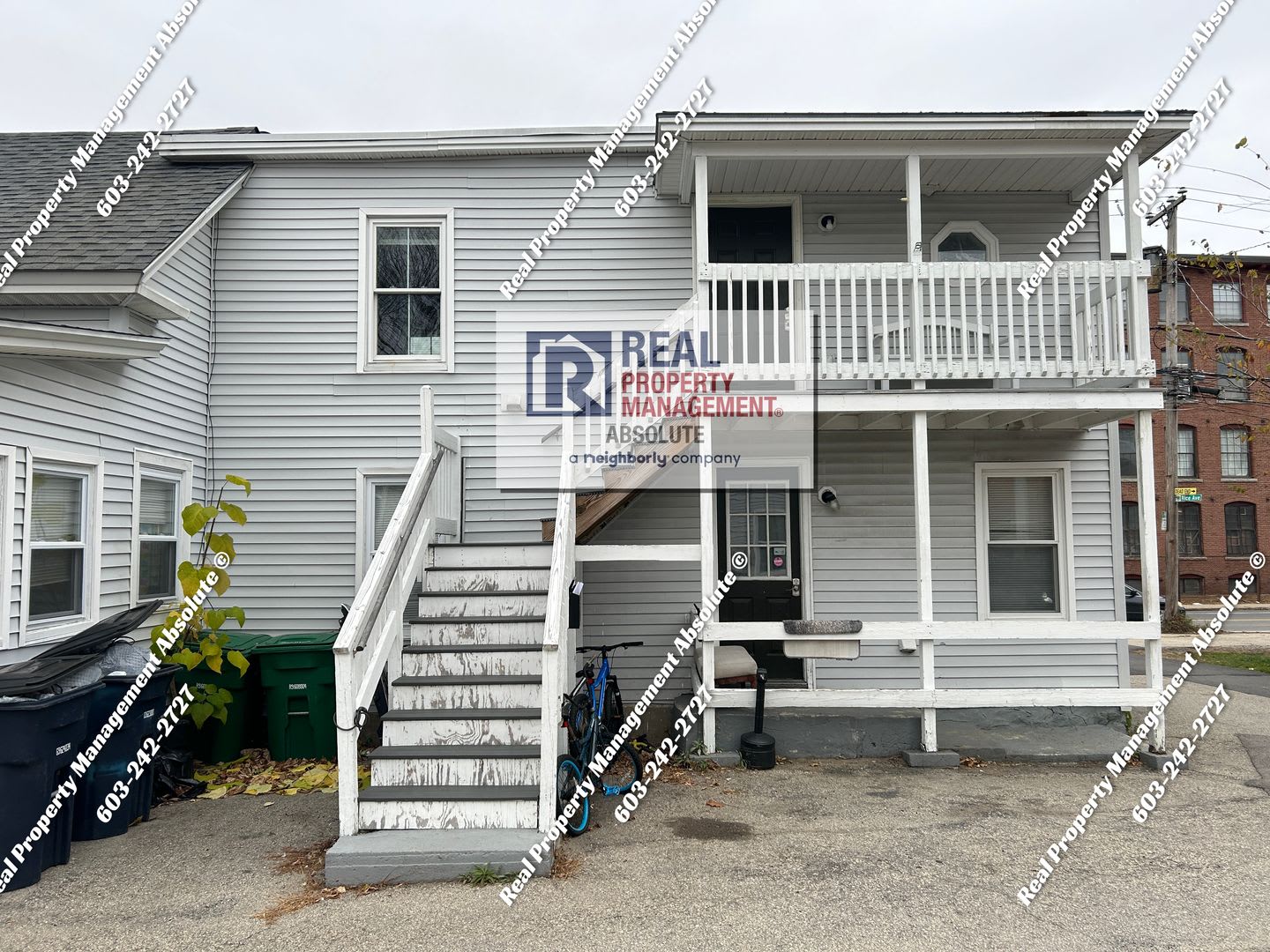 Cozy 2 Bedroom Upstairs Unit – photo 3
