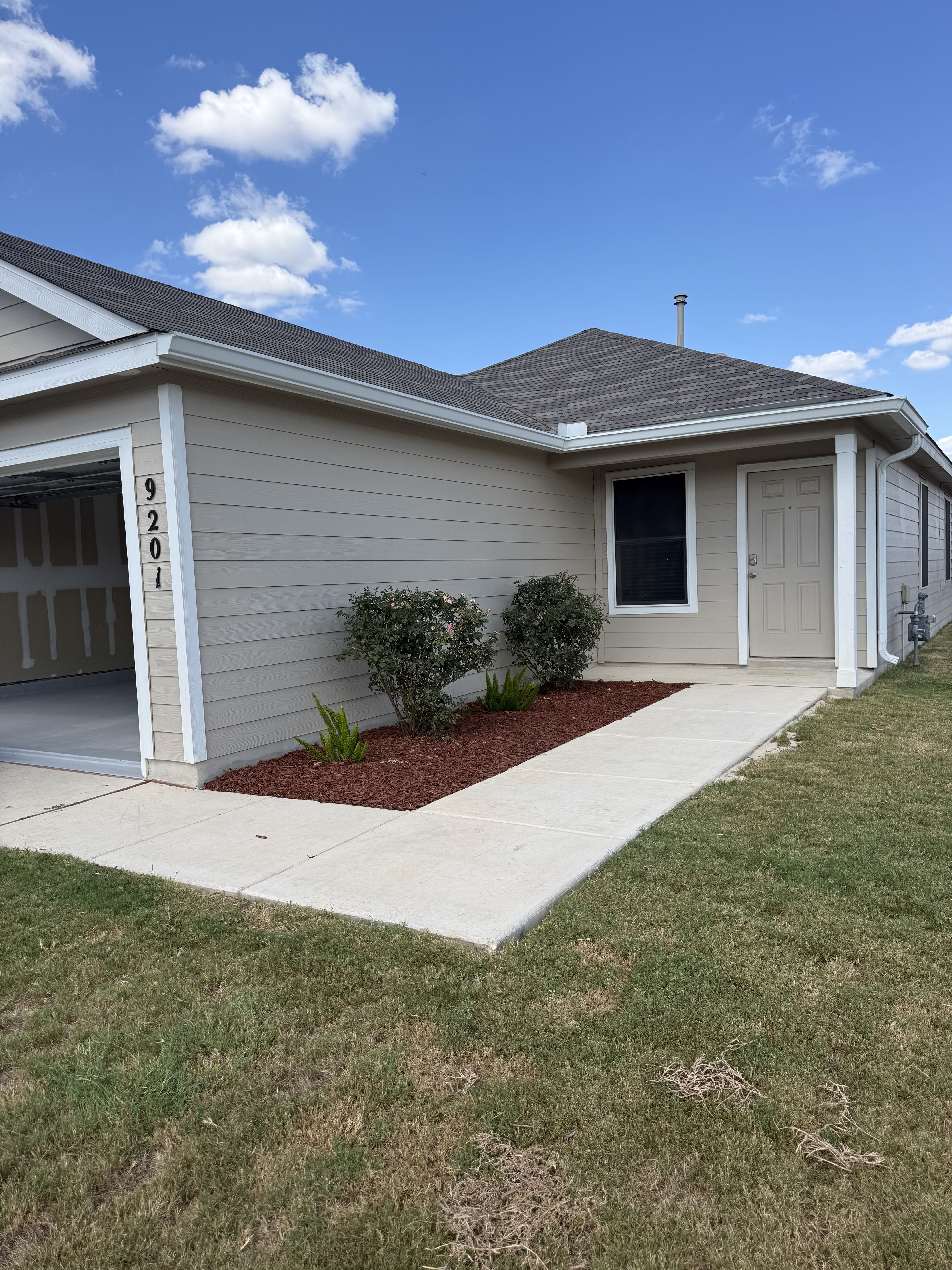 9201 Luciano Place – photo 3