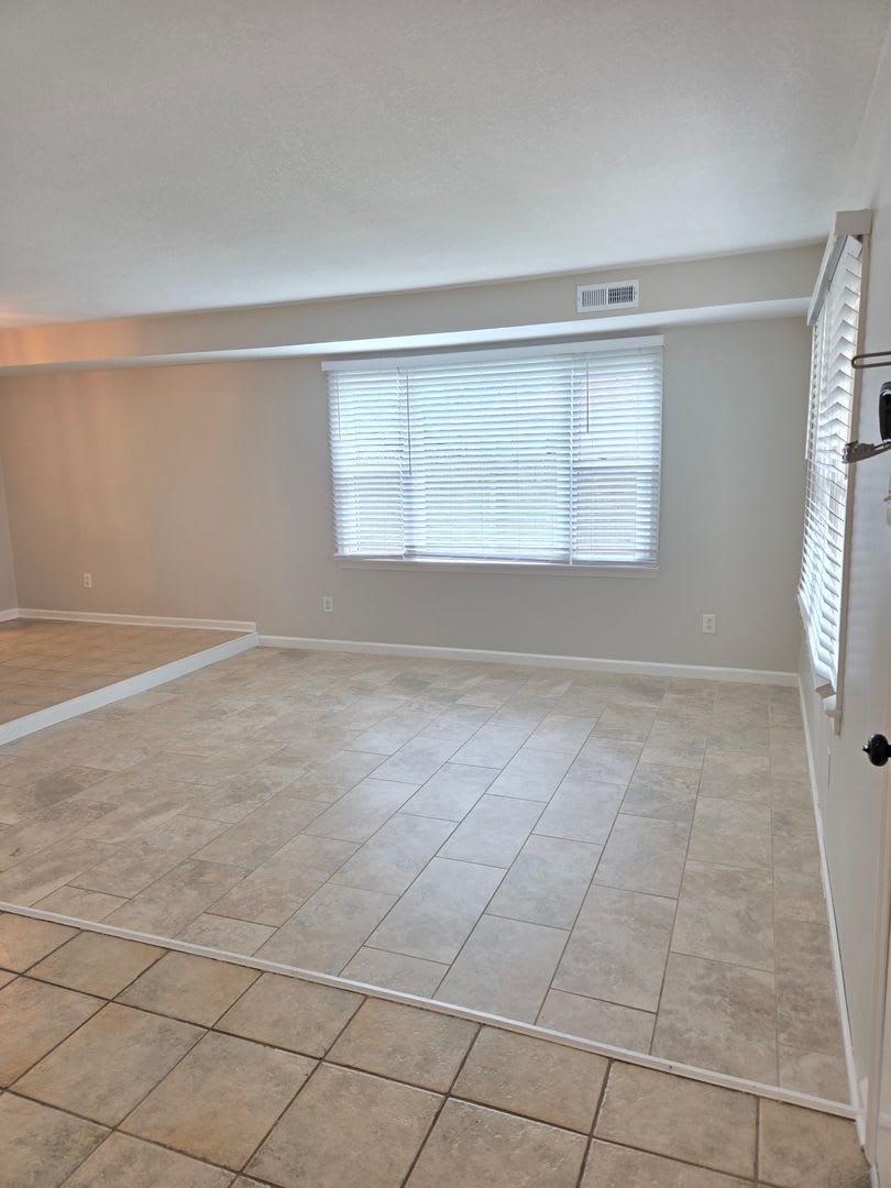 Beautifful 4 Bedroom Single Family House In The Salem Lakes Area Of Va Beach – photo 2