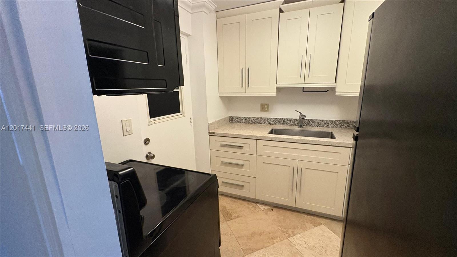 1407 Northeast 56th Street – photo 3