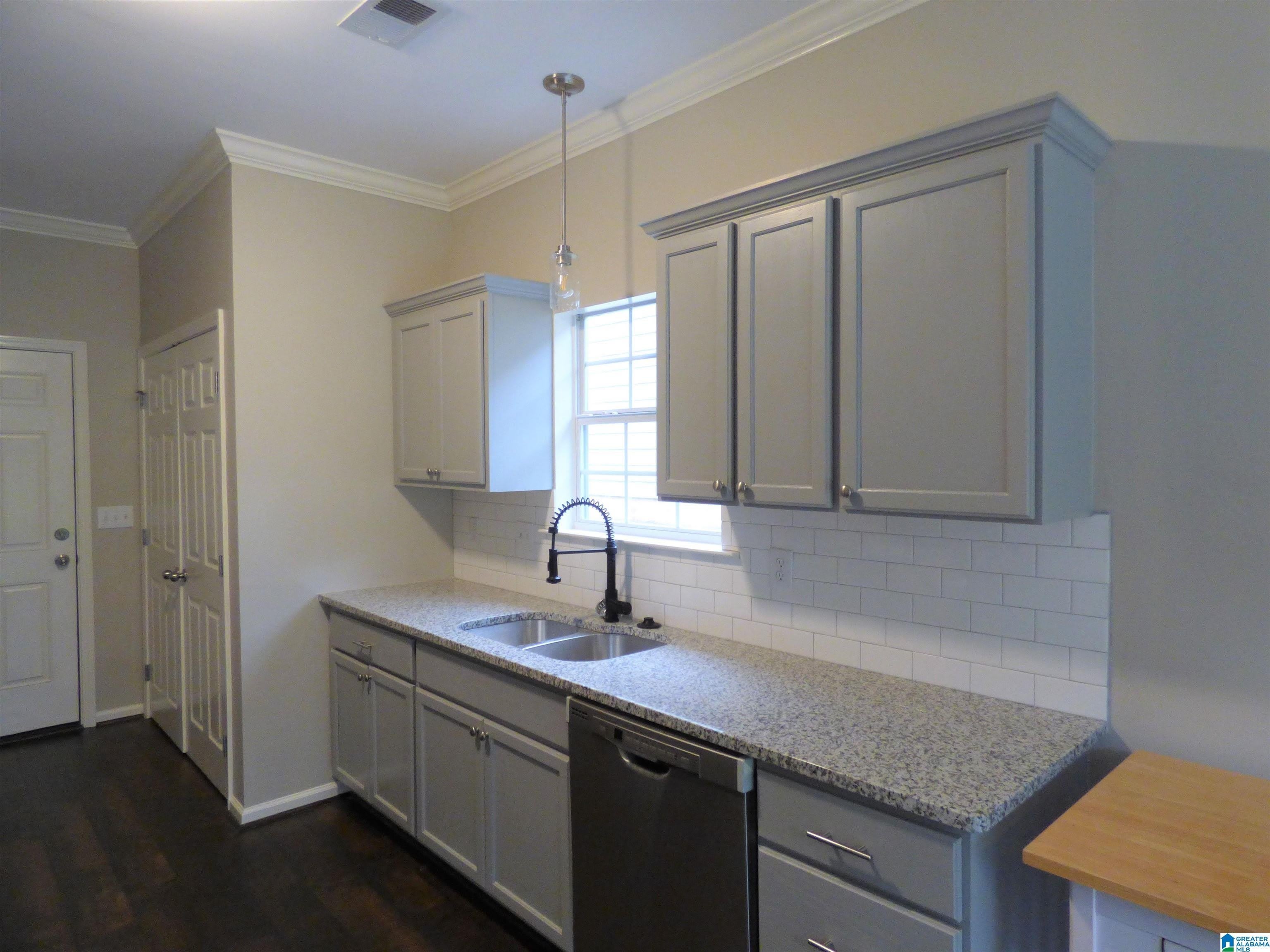 951 SAVANNAH LANE – photo 4