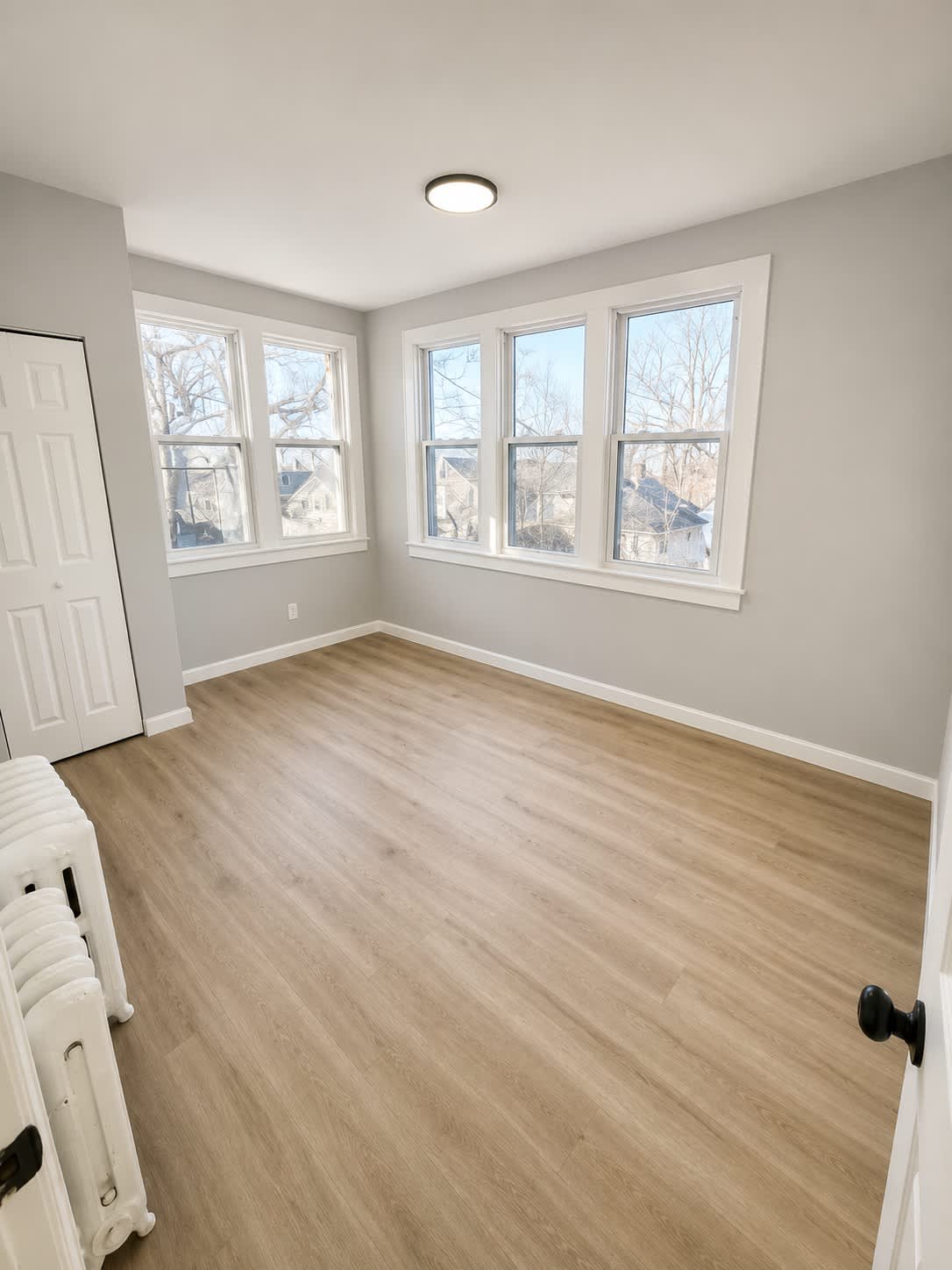 100 Smith Street – photo 4