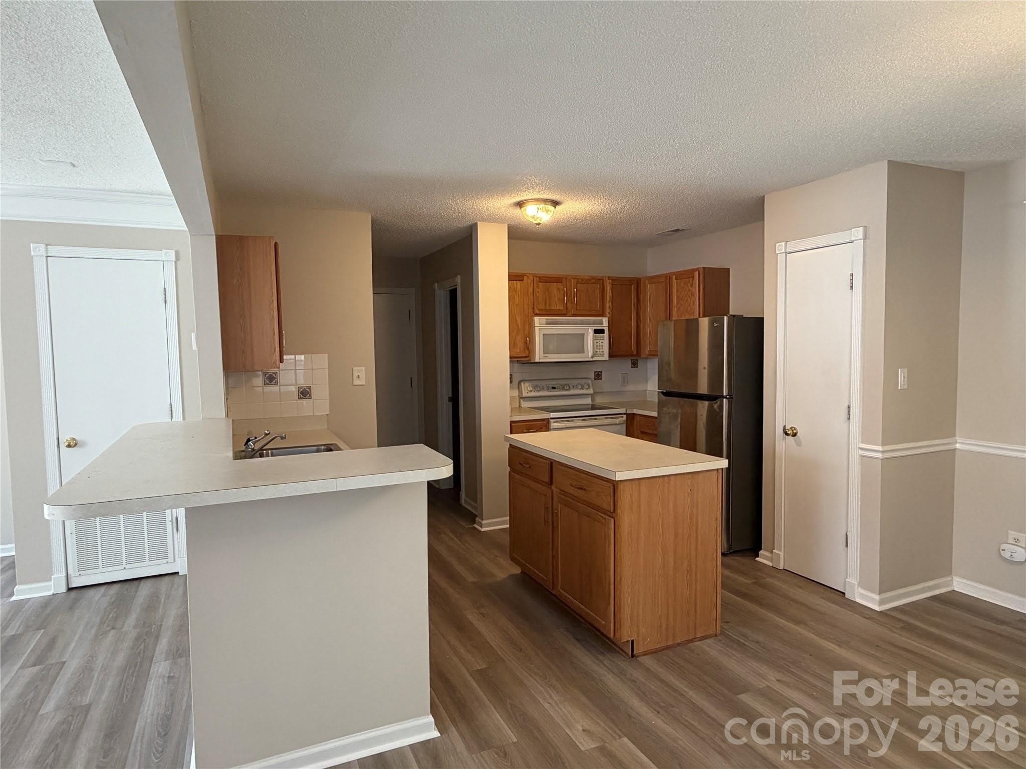 137 Camforth Drive – photo 5