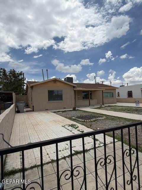 401 RAMONA Avenue – photo 1