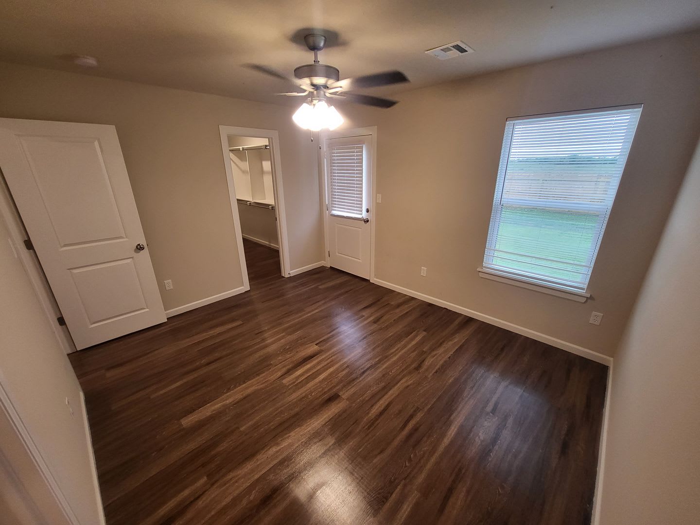 3 Bed 2 Bath 2 Car Garage Wagoner – photo 5
