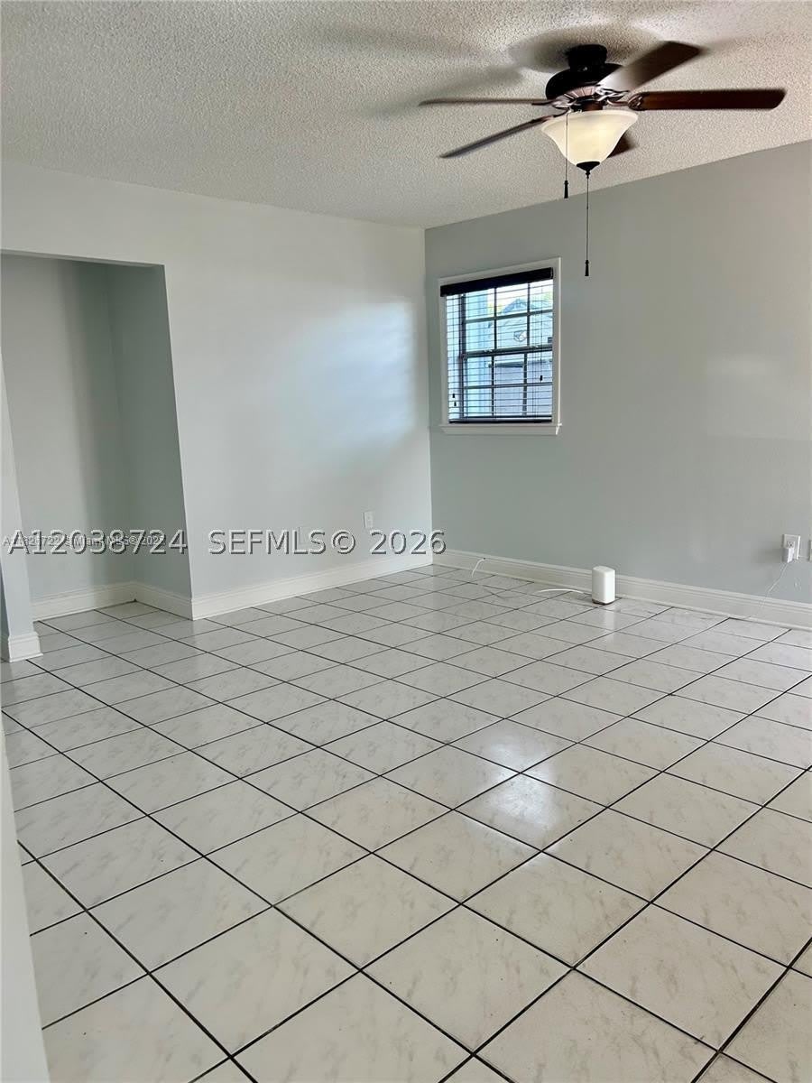 19436 NW 53rd Pl – photo 4