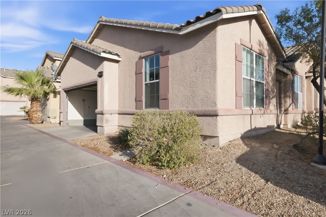 2529 Rainbow Cactus Court – photo 3