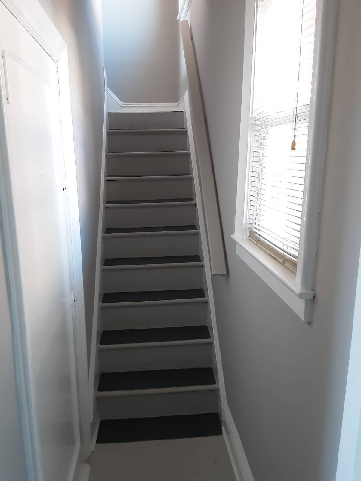 118-96 Riverton St – photo 2