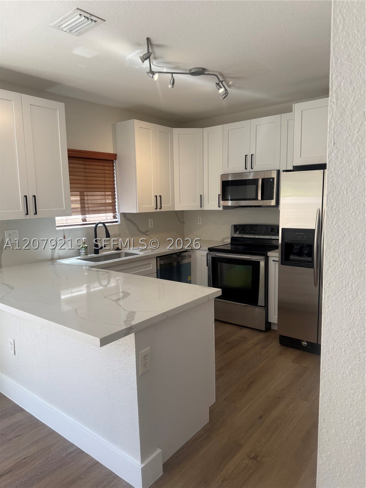 21467 SW 86th Pl – photo 2