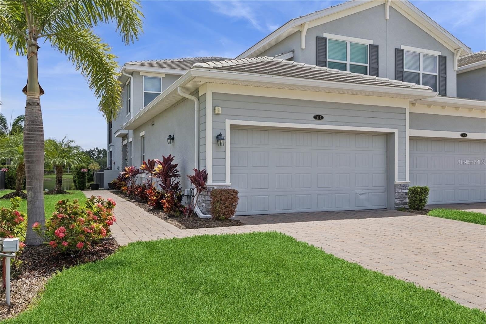 917 TIDEWATER SHORES Loop – photo 1