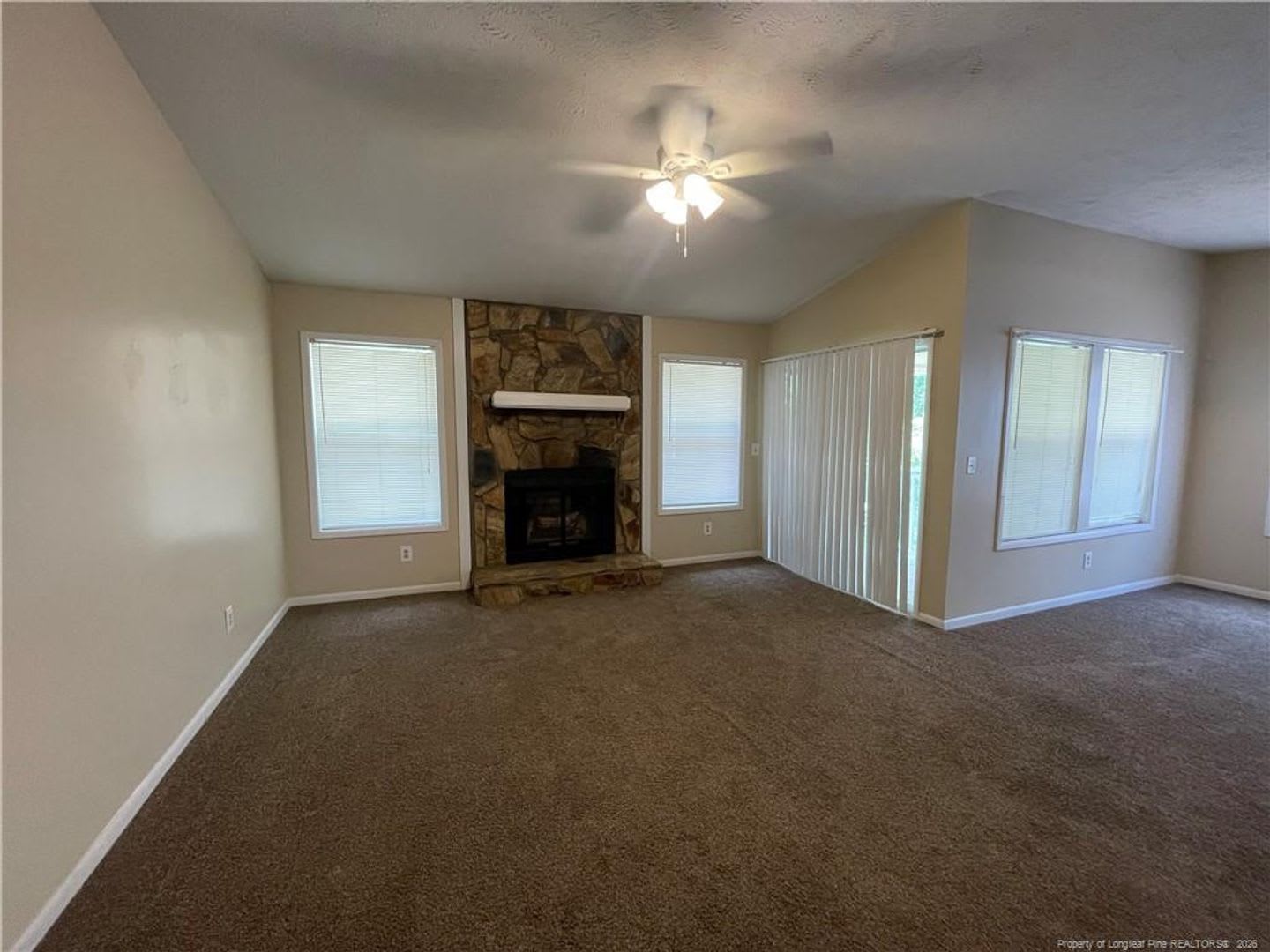 1000 WOOD CREEK DR APT 9 – photo 3