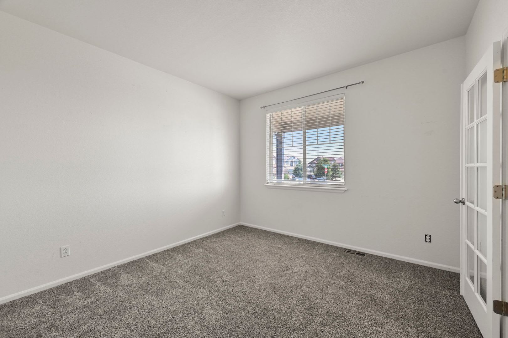 Spacious Charmer in sought after Meridian Ranch community- 2 houses from park – photo 4