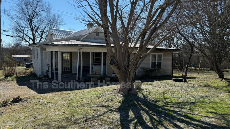1402 Broad Street – photo 3