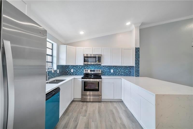 1004 Congressional Way – photo 3