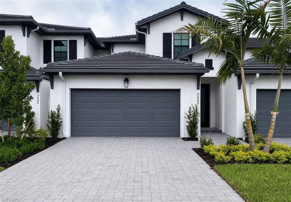 7553 Carnegie Way – photo 1